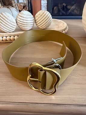 Leather Lizzie Fortunato Wide Belt with Gold Clover Buckle - Olive